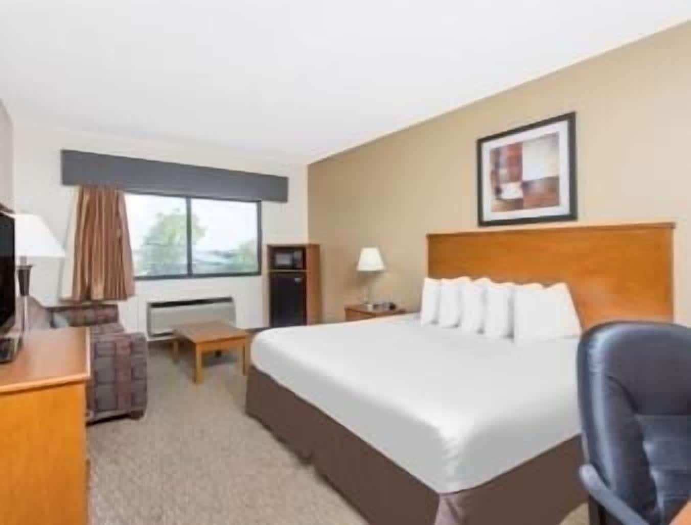 Days Inn By Wyndham Phenix City Near Fort Moore Eksteriør billede