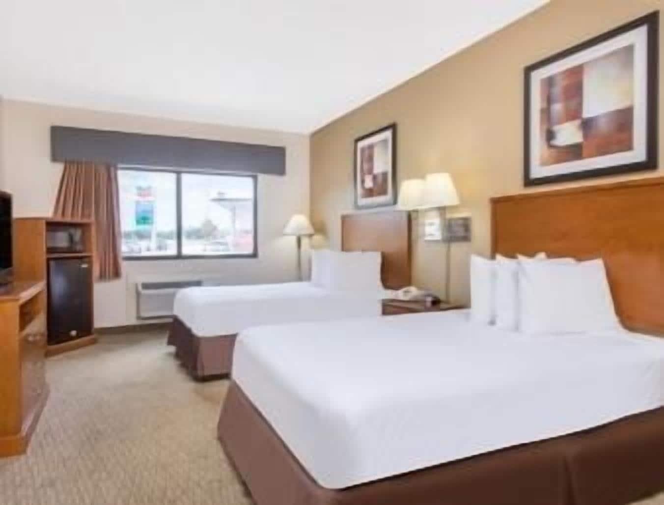 Days Inn By Wyndham Phenix City Near Fort Moore Eksteriør billede