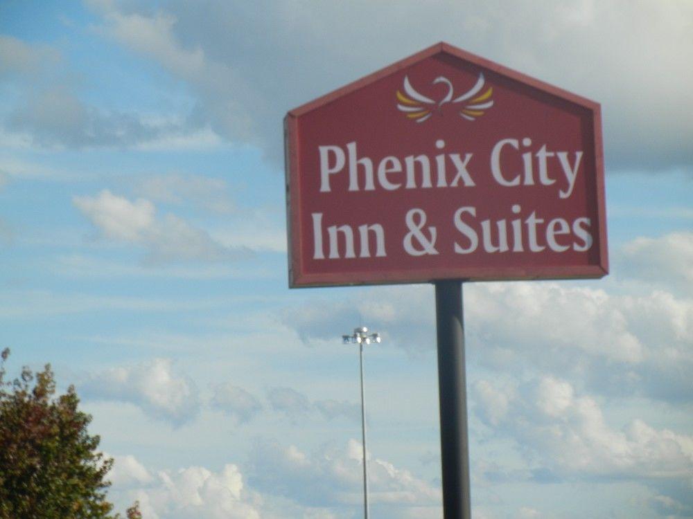 Days Inn By Wyndham Phenix City Near Fort Moore Eksteriør billede